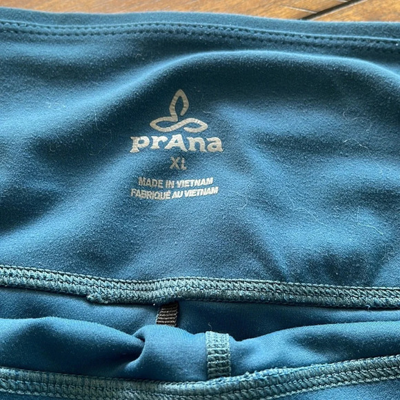 prAna Momento Capri Leggings Women's Size XL Leggings Patrol Blue Athletic - Picture 5 of 10